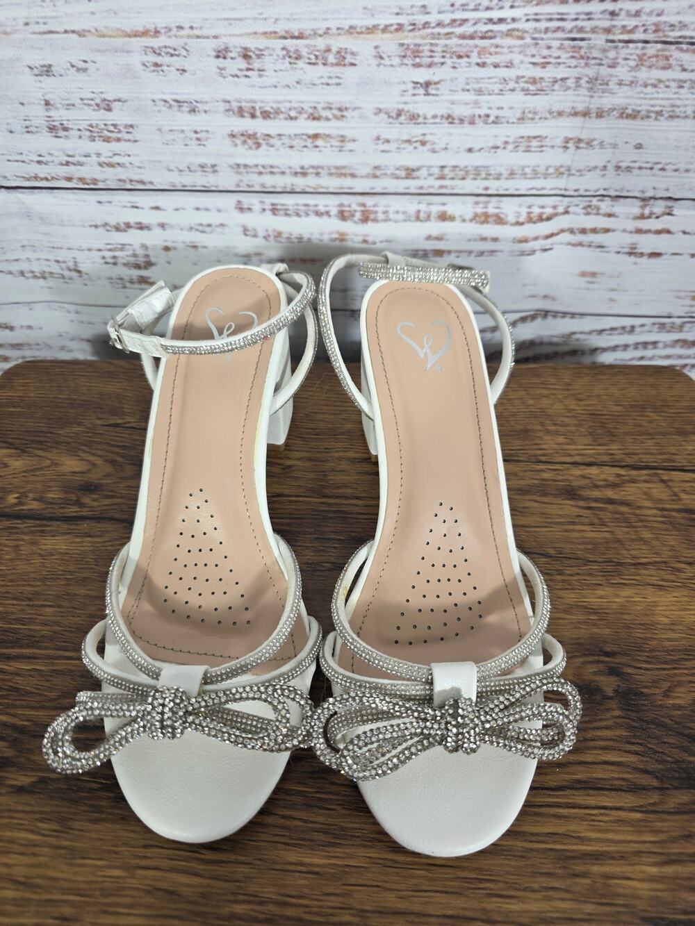 Windsor White and Diamond Sparkly Heels Women's size 6
